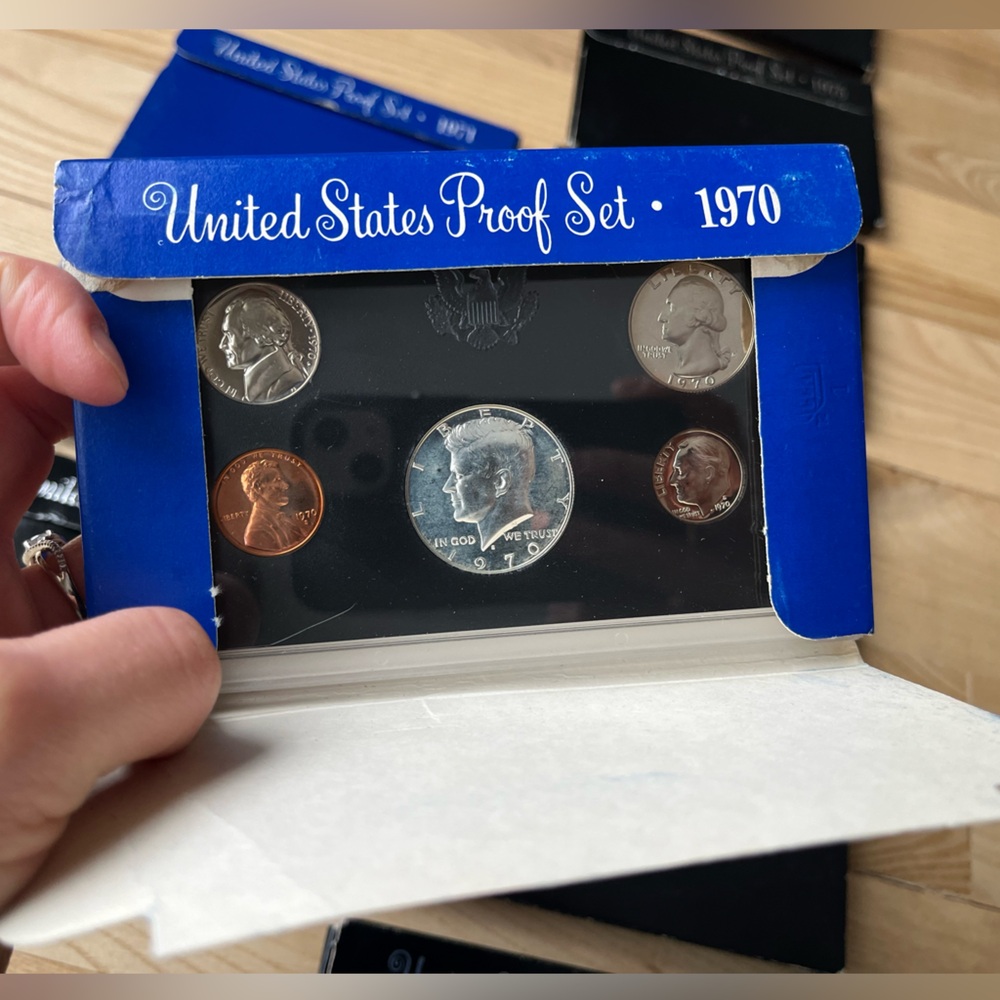 1969-1979 United States Proof Coin Set - Picture 3 of 12